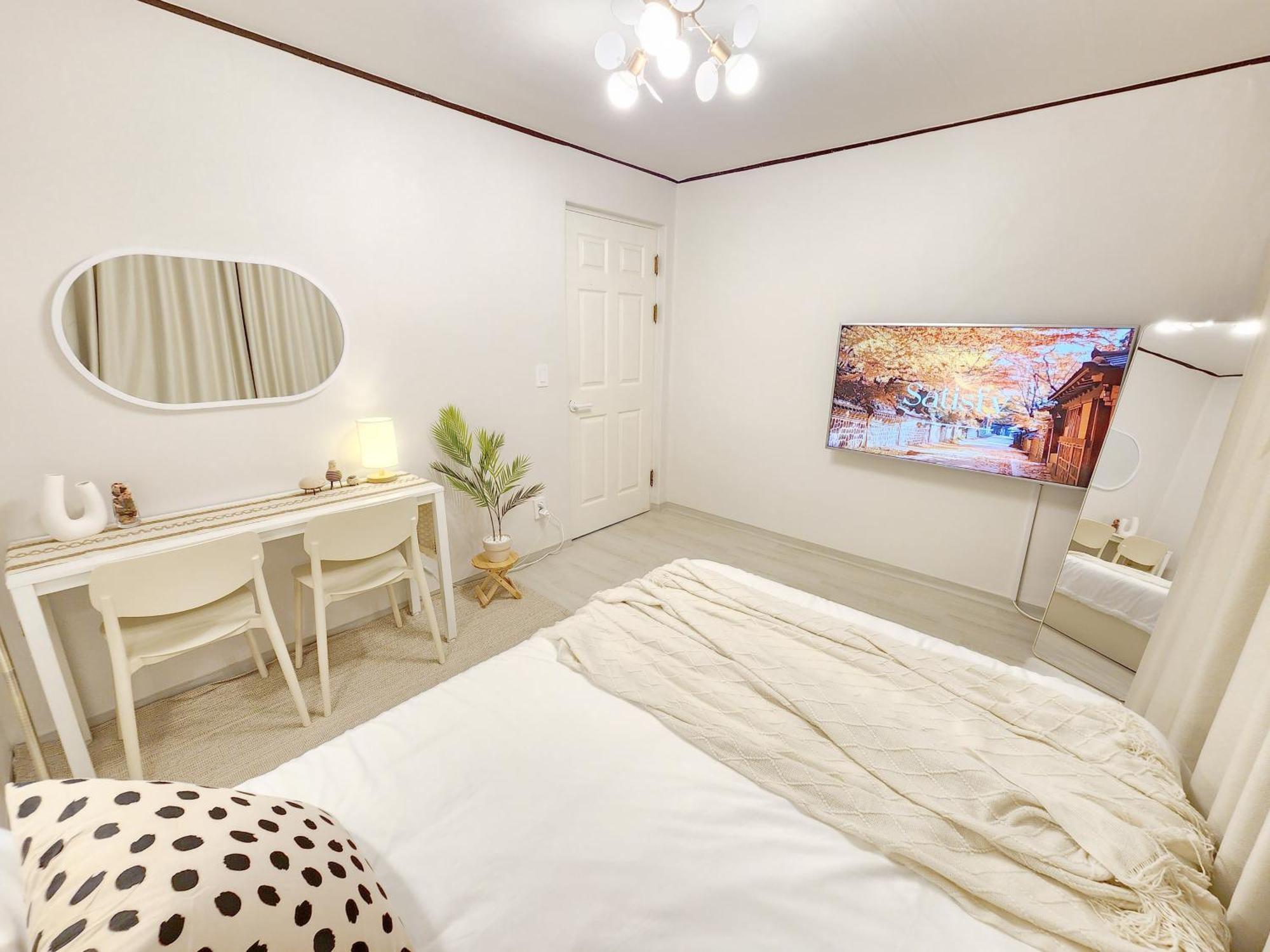 Cha Apartment *